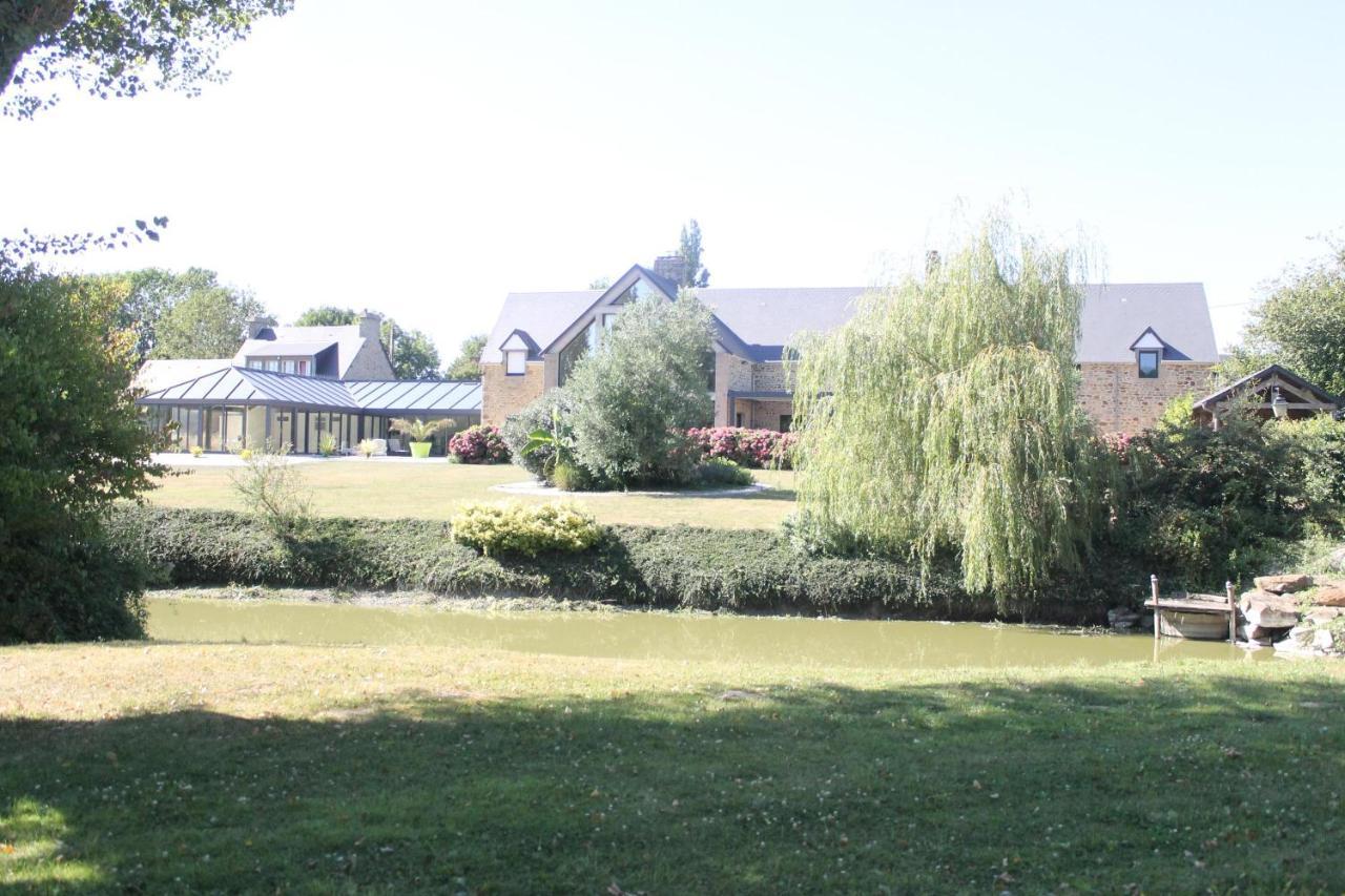 Domaine Du Jardin " Chambres D'Hotes " Saint-Jean-de-la-Haize Esterno foto
