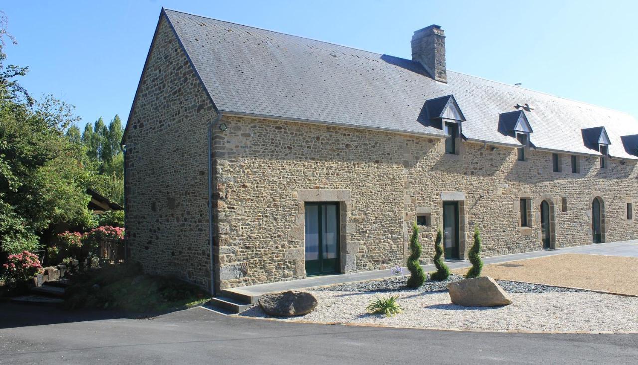 Domaine Du Jardin " Chambres D'Hotes " Saint-Jean-de-la-Haize Esterno foto