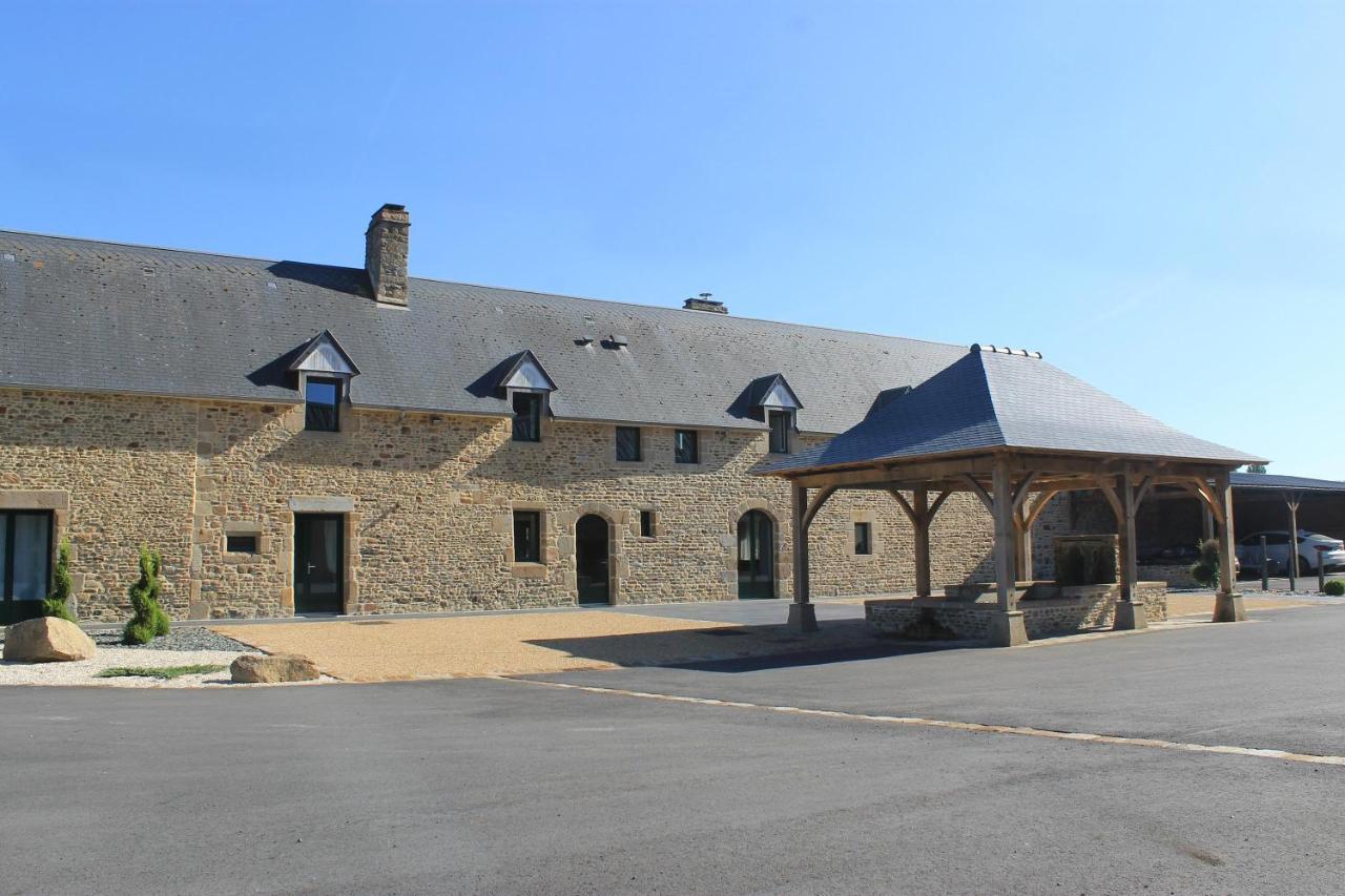 Domaine Du Jardin " Chambres D'Hotes " Saint-Jean-de-la-Haize Esterno foto